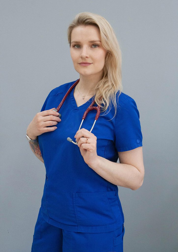 veterinarnyy-vrach-kostikova-anastasiya-gennadevna-725x1024 Костикова Анастасия Геннадьевна